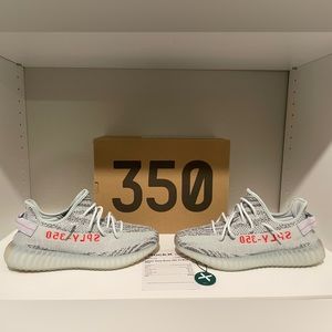Yeezy 350 blue tint size 10 mens